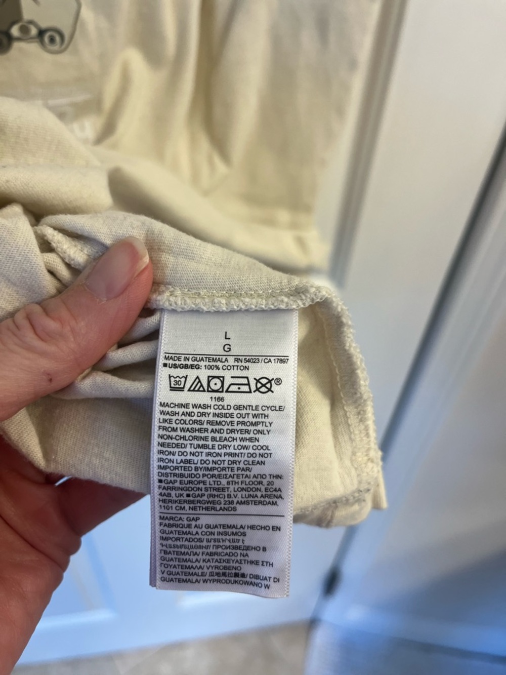 GAP Star Wars Bad Batch Short Sleeve Tee in Light Beige size large - Picture 6 of 6